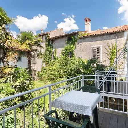 Medved In The Historic Center 科佩尔