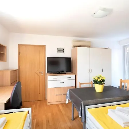 Apartment Medved In The Historic Center