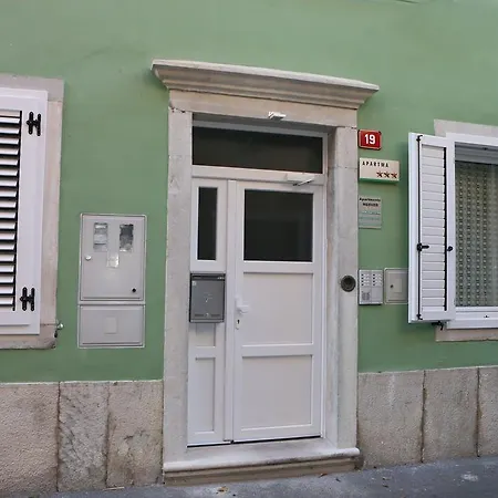 Apartment Medved In The Historic Center Koper