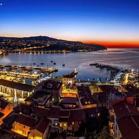 Medved In The Historic Center * Koper