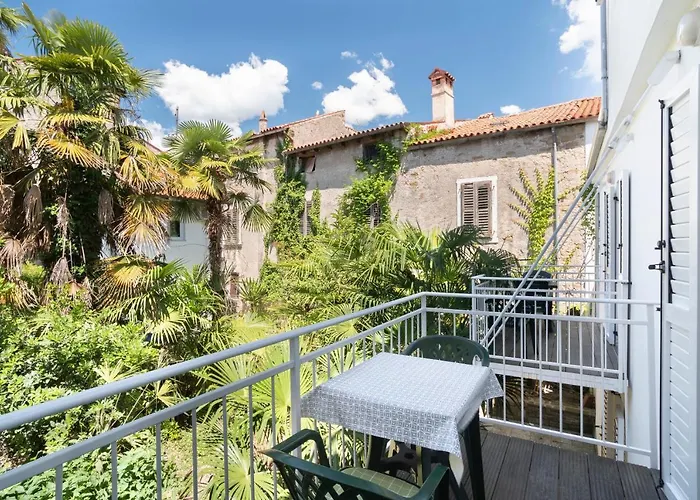 Medved In The Historic Center קופר