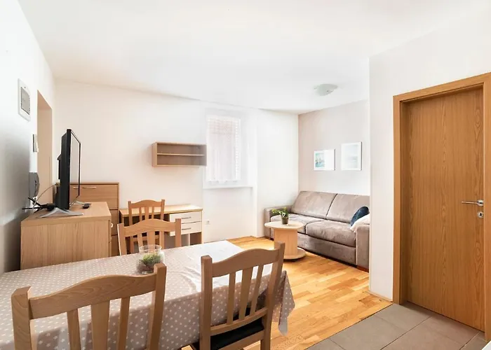 Medved In The Historic Center Κόπερ