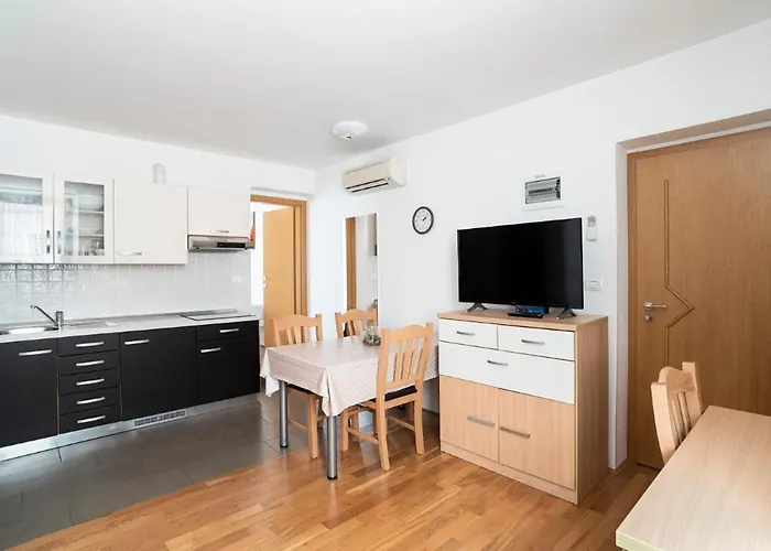 Medved In The Historic Center דירה *