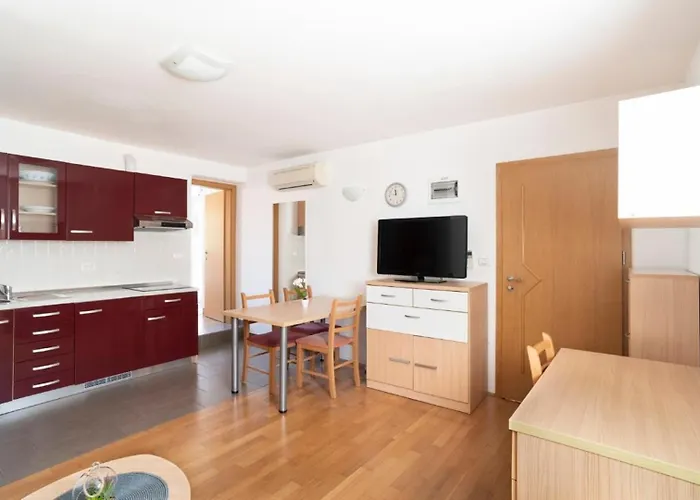 Διαμέρισμα Medved In The Historic Center Κόπερ