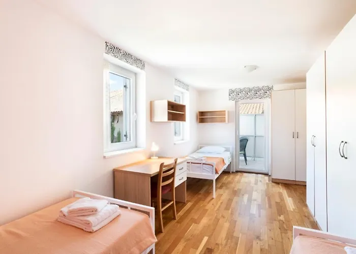 Medved In The Historic Center *